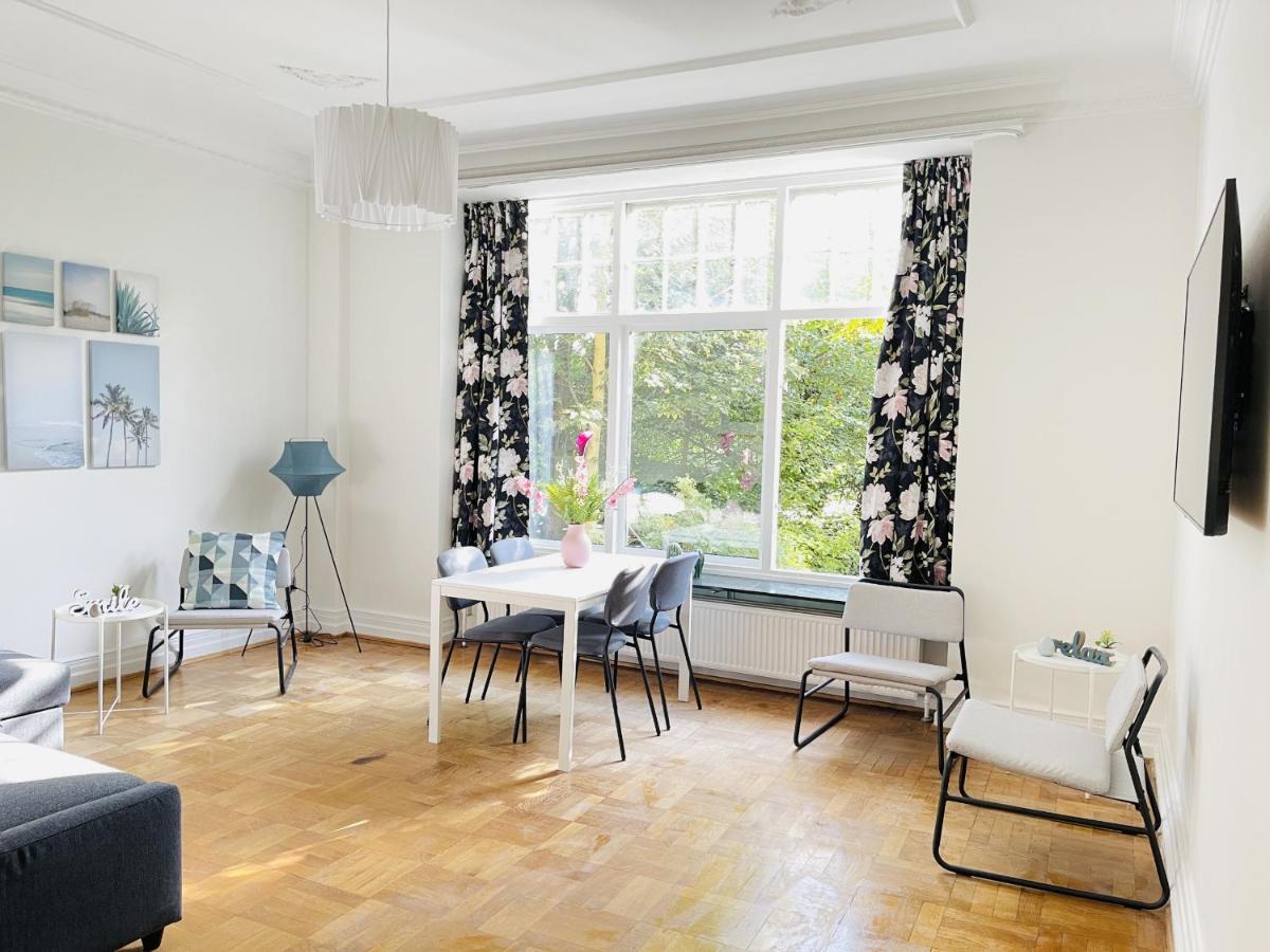 Aday - Aalborg Mansion - Big Apartment With Garden Kültér fotó